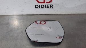 Used Mirror glass, left Toyota Corolla (E21/EA1/EH1) 1.8 16V Hybrid Price € 36,30 Inclusive VAT offered by Autohandel Didier