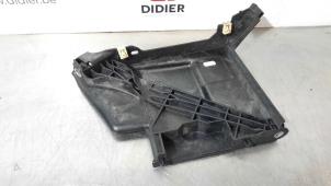 Used Battery box Mini Countryman (F60) 1.5 12V Cooper Price € 24,20 Inclusive VAT offered by Autohandel Didier