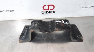Used Gearbox mount Ford S-Max (WPC) 2.0 TDCi 150 16V Price € 24,20 Inclusive VAT offered by Autohandel Didier