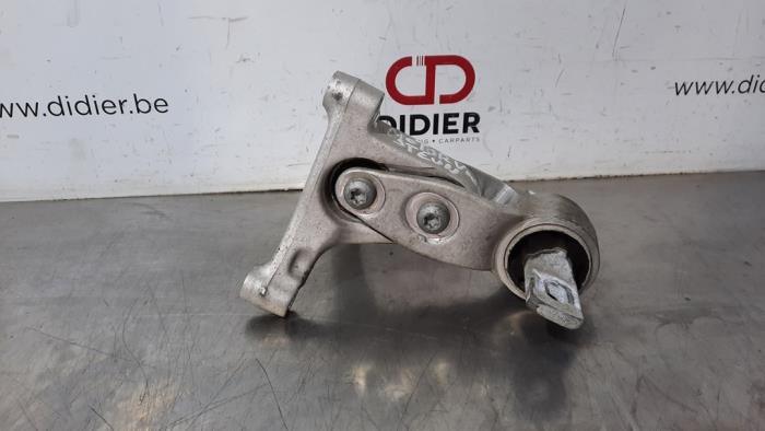 Used Engine mount Tesla Model X 90D Price € 133,10 Inclusive VAT offered by Autohandel Didier