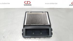 Used Air filter Mercedes C Estate (S205) C-200d 2.2 16V Price € 30,25 Inclusive VAT offered by Autohandel Didier