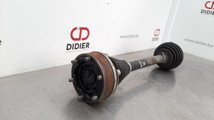 Front drive shaft, left from a Volkswagen Golf VII (AUA) 1.6 TDI BMT 16V 2018