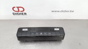 Used Air conditioning control panel Mercedes Sprinter 4t (910.0/910.1/907.1/907.2) 316 CDI 2.1 D Price € 163,35 Inclusive VAT offered by Autohandel Didier