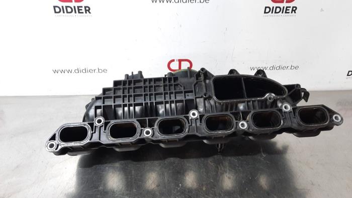 Używane Kolektor dolotowy BMW M2 (F87) 3.0 24V Cena € 133,10 Z VAT oferowane przez Autohandel Didier