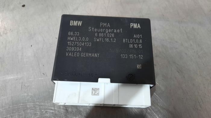 Module PDC d'un BMW X1 (F48) sDrive 18d 2.0 16V 2015