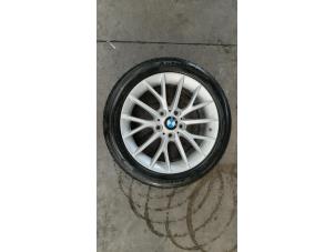 Usagé Jante + pneu d'hiver BMW 2 serie (F23) 218d 2.0 16V Prix € 96,80 Prix TTC proposé par Autohandel Didier