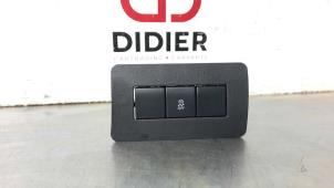 Gebrauchte ESP Schalter Citroen C3 (SC) 1.0 Vti 68 12V Preis € 30,25 Mit Mehrwertsteuer angeboten von Autohandel Didier