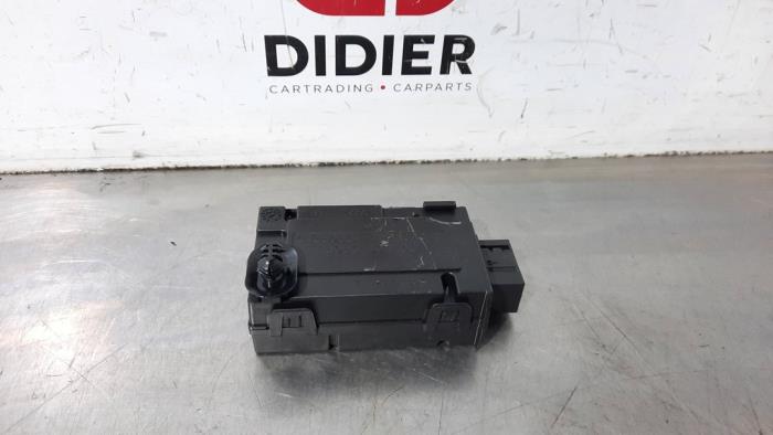 Begagnade Däcktrycksmodul Citroen DS 5 2.0 BlueHDI 150 16V Pris € 36,30 Inklusive moms erbjuds av Autohandel Didier