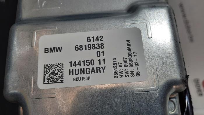 Batteriesteuergerät Modul van een BMW 3 serie (F30) 330e 2017