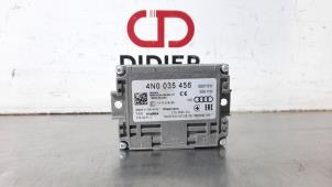Used Antenna Amplifier Volkswagen Touareg 3.0 TDI 286 V6 24V Price € 90,75 Inclusive VAT offered by Autohandel Didier