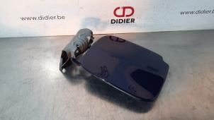 Used Tank cap cover Dacia Duster (HS) 1.5 dCi Price € 24,20 Inclusive VAT offered by Autohandel Didier