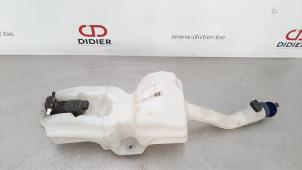 Used Front windscreen washer reservoir Fiat 500 (312) 1.2 69 Price € 24,20 Inclusive VAT offered by Autohandel Didier