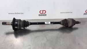 Used Drive shaft, rear left BMW 2 serie (F23) 218d 2.0 16V Price € 127,05 Inclusive VAT offered by Autohandel Didier