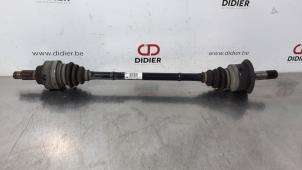 Used Drive shaft, rear right BMW 2 serie (F23) 218d 2.0 16V Price € 66,55 Inclusive VAT offered by Autohandel Didier