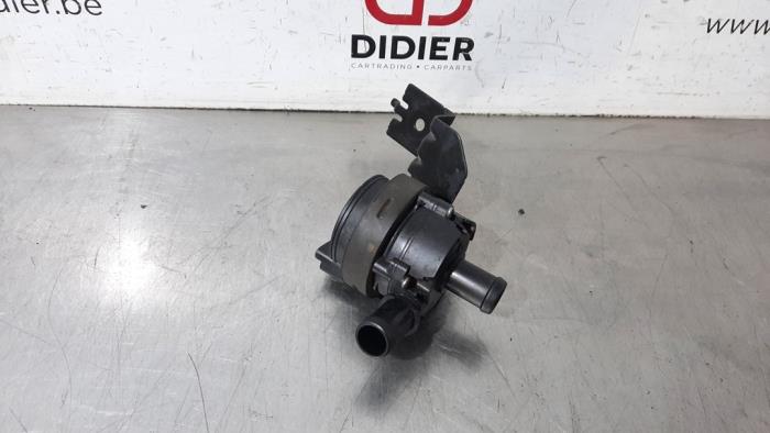 Begagnade Extra vattenpump Renault Master III (FV) 2.3 dCi 150 16V FWD Pris € 30,25 Inklusive moms erbjuds av Autohandel Didier