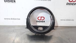 Gebrauchte Radioblende Mini Clubman (F54) 1.5 Cooper 12V Preis € 24,20 Mit Mehrwertsteuer angeboten von Autohandel Didier