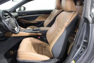 Usados Juego de tapicería (completo) Lexus RC 300h 2.5 V6 24V Precio € 949,85 IVA incluido ofrecido por Autohandel Didier