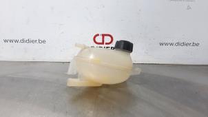 Used Expansion vessel Dacia Duster (HS) 1.5 dCi Price € 18,15 Inclusive VAT offered by Autohandel Didier