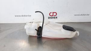 Used Front windscreen washer reservoir Dacia Duster (HS) 1.5 dCi Price € 36,30 Inclusive VAT offered by Autohandel Didier