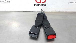 Used Rear seatbelt buckle, right Dacia Duster (HS) 1.5 dCi Price € 18,15 Inclusive VAT offered by Autohandel Didier