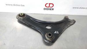 Usagé Bras de suspension avant gauche Citroen C3 (SC) 1.0 Vti 68 12V Prix € 66,55 Prix TTC proposé par Autohandel Didier