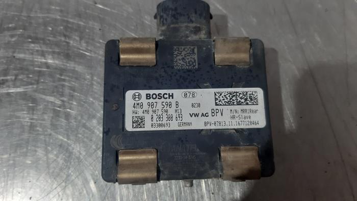 Radar sensor Audi Q7 3.0 TDI V6 24V e-tron plug-in hybrid - 4M0907590