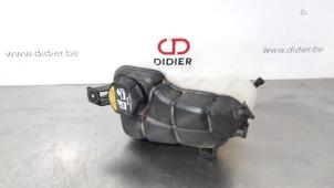 Used Expansion vessel Volvo V60 Cross Country I (FZ) 2.0 D3 16V Price € 24,20 Inclusive VAT offered by Autohandel Didier