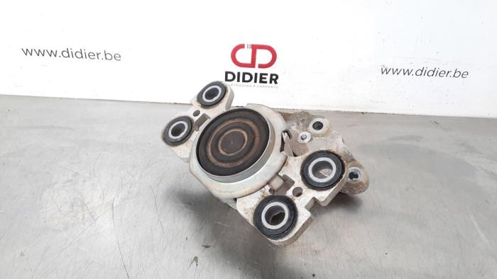 Used Engine mount Volvo V60 Cross Country I (FZ) 2.0 D3 16V Price € 24,20 Inclusive VAT offered by Autohandel Didier