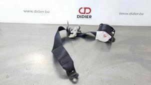 Used Rear seatbelt, left Toyota Prius Plus (ZVW4) 1.8 16V Price € 54,45 Inclusive VAT offered by Autohandel Didier