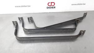 Used Fuel tank bracket Volkswagen Crafter (SY) 2.0 TDI Price € 24,20 Inclusive VAT offered by Autohandel Didier