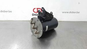 Used Fuel filter Volkswagen Tiguan (AD1) 2.0 TDI 16V 4Motion Price € 54,45 Inclusive VAT offered by Autohandel Didier