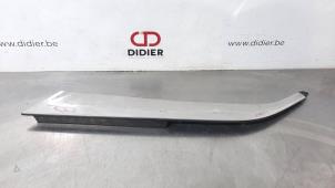Used B-pillar cover Peugeot 5008 II (M4/MC/MJ/MR) 1.5 BlueHDi 130 Price € 24,20 Inclusive VAT offered by Autohandel Didier