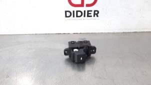 Used Switch (miscellaneous) Hyundai i20 (GBB) 1.2i 16V Price € 24,20 Inclusive VAT offered by Autohandel Didier
