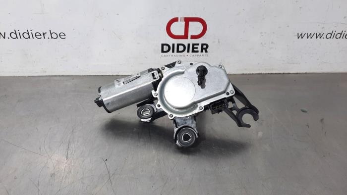 Usados Motor de ventanilla de puerta Volkswagen Transporter T5 2.0 TDI BlueMotion Precio € 60,50 IVA incluido ofrecido por Autohandel Didier