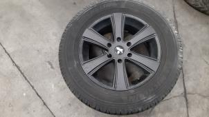 Used Wheel + tyre Mitsubishi L-200 2.4 Clean Diesel 4WD Price € 127,05 Inclusive VAT offered by Autohandel Didier