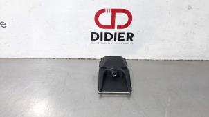 Usagé Caméra avant Jeep Renegade (BU) 1.0 T3 12V Prix € 66,55 Prix TTC proposé par Autohandel Didier