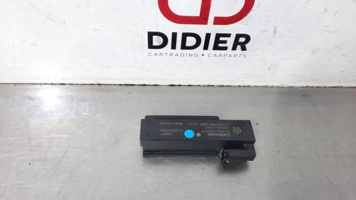 Używane Keyless Entry-Antena Jeep Renegade (BU) 1.0 GSE T3 12V Cena € 18,15 Z VAT oferowane przez Autohandel Didier