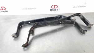 Used Fuel tank bracket Ford Transit 2.0 TDCi 16V Eco Blue 170 Price € 24,20 Inclusive VAT offered by Autohandel Didier