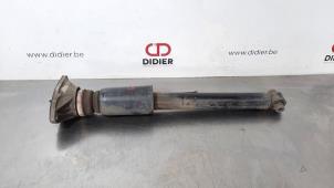 Used Rear shock absorber, left BMW 4 serie Gran Coupe (F36) 418d 2.0 16V Price € 42,35 Inclusive VAT offered by Autohandel Didier
