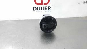 Used AIH headlight switch Skoda Octavia Combi (5EAC) 1.6 TDI 16V Price € 42,35 Inclusive VAT offered by Autohandel Didier
