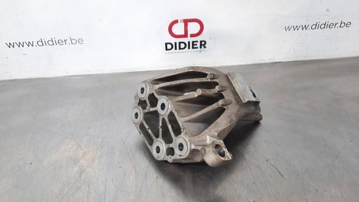 Used Engine mount Alfa Romeo Giulia (952) 2.0 T 16V Veloce Q4 Price € 36,30 Inclusive VAT offered by Autohandel Didier