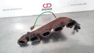 Used Exhaust manifold Opel Vivaro 1.6 CDTI BiTurbo 120 Price € 60,50 Inclusive VAT offered by Autohandel Didier
