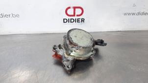 Usados Bomba de vacío (diésel) Opel Vivaro 1.6 CDTI 95 Euro 6 Precio € 242,00 IVA incluido ofrecido por Autohandel Didier