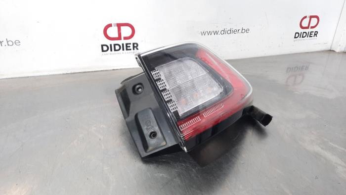 Taillight, right from a Jeep Cherokee (KL) 2.2 Multijet II 16V 4x4 2018