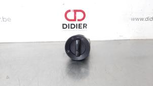 Used AIH headlight switch Volkswagen Transporter T5 2.0 TDI DRF Price € 18,15 Inclusive VAT offered by Autohandel Didier