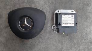 Używane Zestaw + Modul poduszki powietrznej Mercedes GLA (156.9) 1.6 180 16V Cena € 1.028,50 Z VAT oferowane przez Autohandel Didier