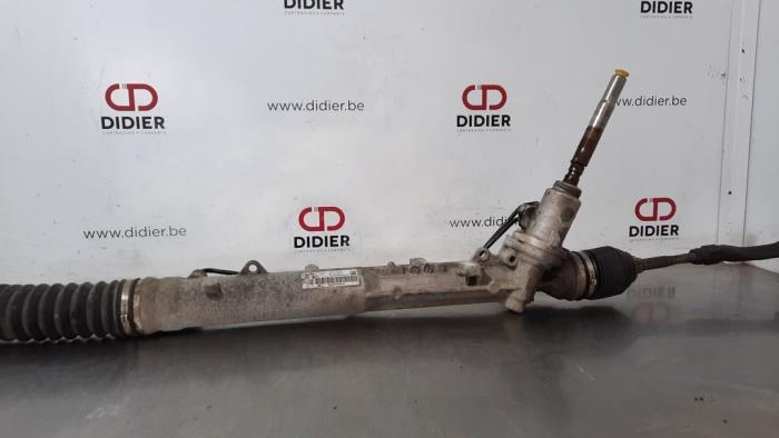 Steering box from a Peugeot Expert 2.0 Blue HDi 150 16V 2018