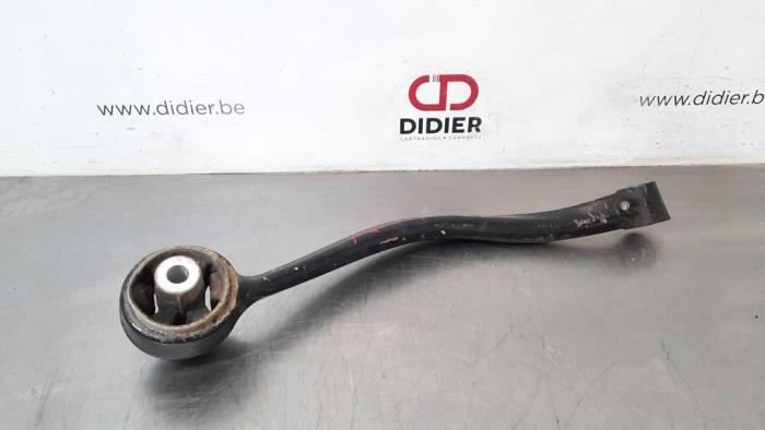 Lower control arm