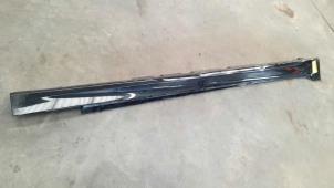 Used Door sill right BMW 5 serie Touring (F11) 535d xDrive 24V Price € 127,05 Inclusive VAT offered by Autohandel Didier