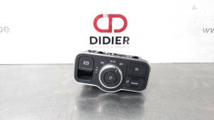 Used AIH headlight switch Mercedes A (177.0) 1.3 A-180 Turbo 16V Price € 36,30 Inclusive VAT offered by Autohandel Didier